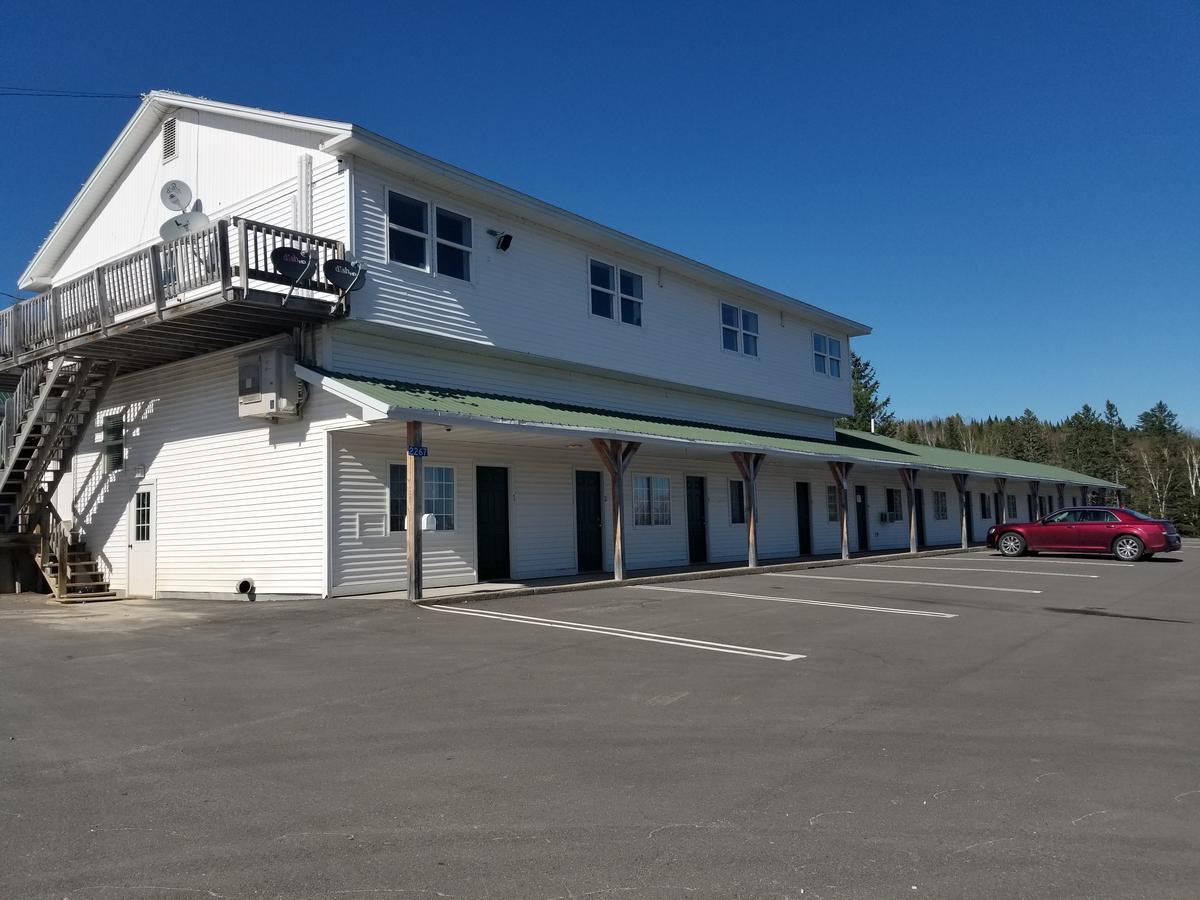 The Brookside Inn Ludlow Екстериор снимка